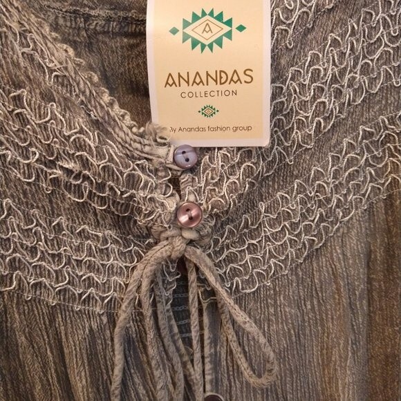 Ananda Rayon Lace/Button Front Smocking Top - Picture 4 of 7